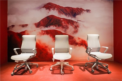 廣州家具展上,圣奧科技智能環保方案帶來辦公商用新體驗